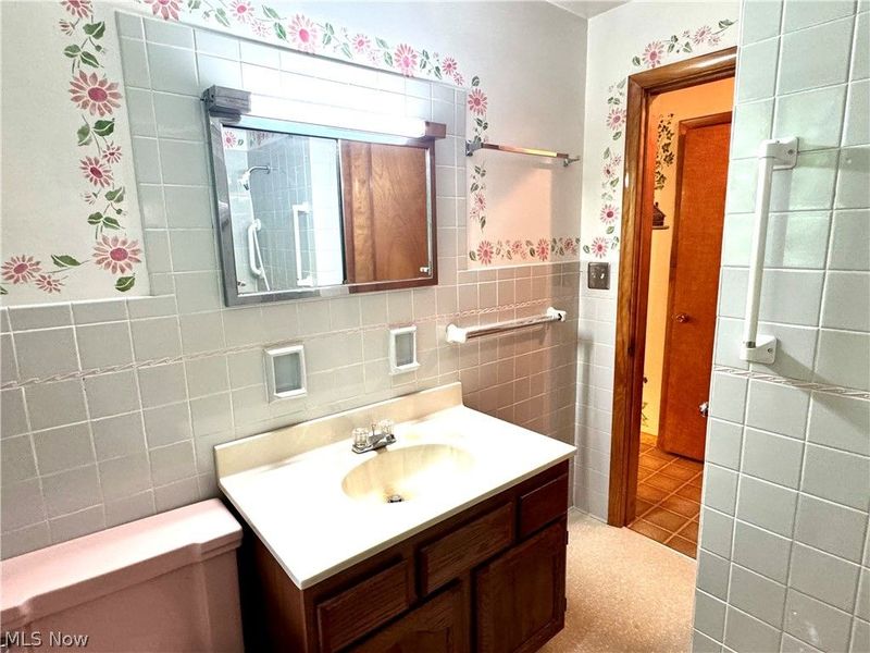 2147 Sarkies Drive, Warren, OH 44483 Photo 18
