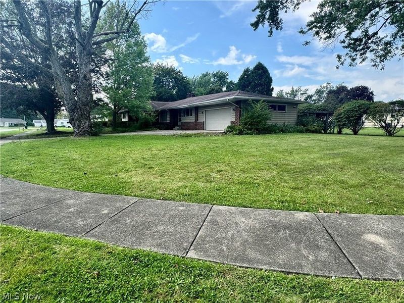 2147 Sarkies Drive, Warren, OH 44483 Photo 23