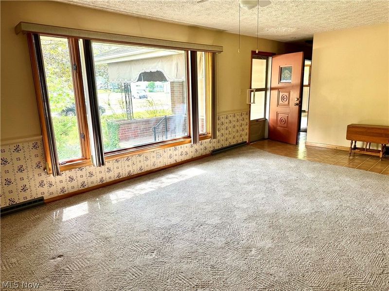 2147 Sarkies Drive, Warren, OH 44483 Photo 7