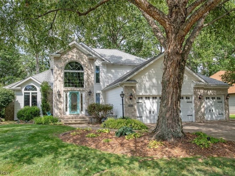 1037 Woodland Chase, Grafton, OH 44044 Photo 1