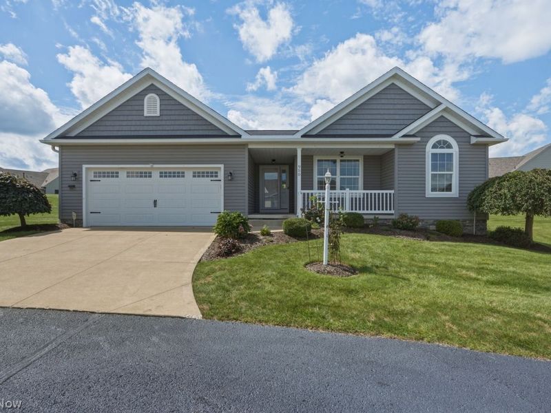 950 Cabot Drive , Canal Fulton, OH 44614 Photo 1