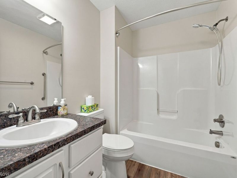 950 Cabot Drive , Canal Fulton, OH 44614 Photo 15