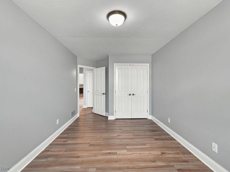 950 Cabot Drive , Canal Fulton, OH 44614 Photo 17