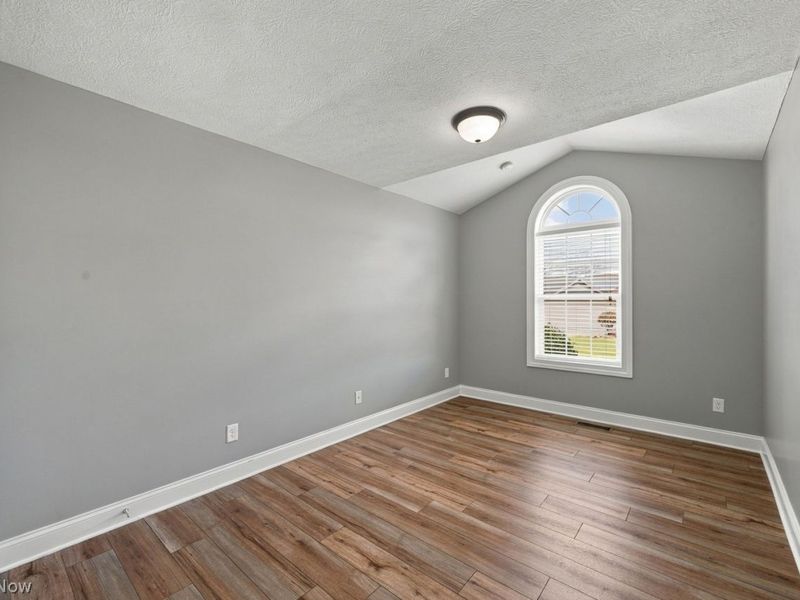 950 Cabot Drive , Canal Fulton, OH 44614 Photo 18
