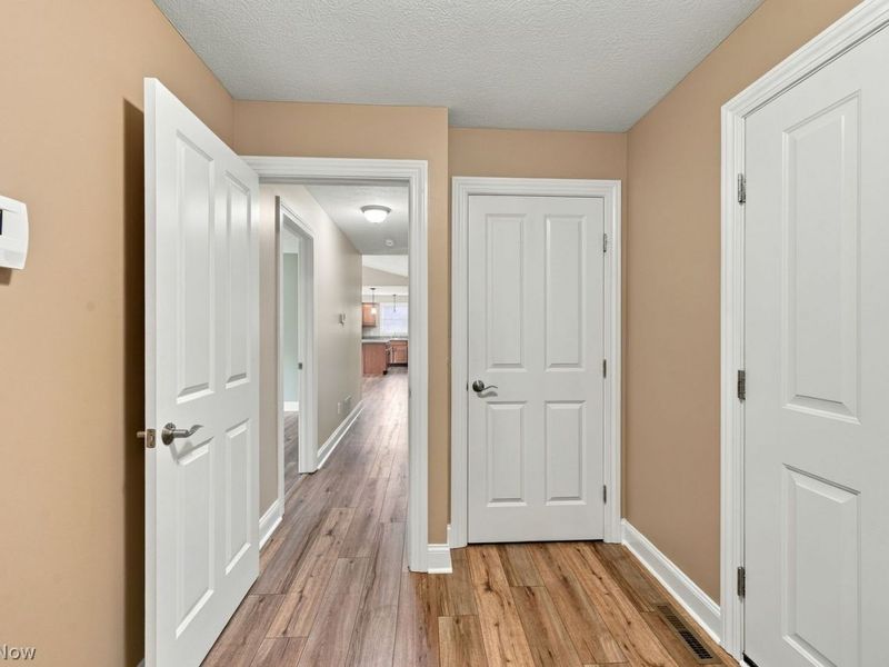 950 Cabot Drive , Canal Fulton, OH 44614 Photo 24