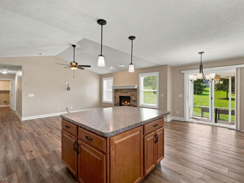950 Cabot Drive , Canal Fulton, OH 44614 Photo 7