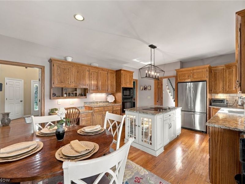 2355 Canterbury Court , Hudson, OH 44236 Photo 16