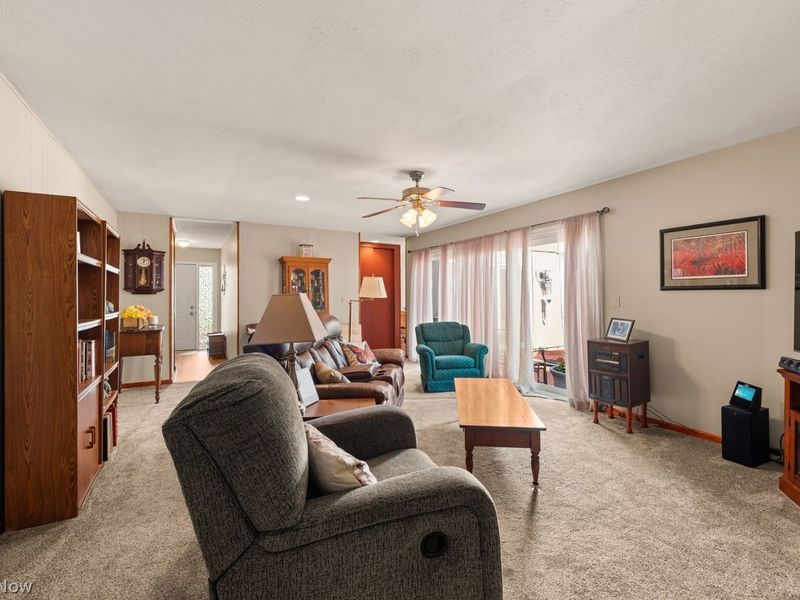 669 Sonora Court , Berea, OH 44017 Photo 5