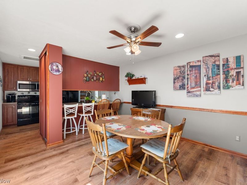 669 Sonora Court , Berea, OH 44017 Photo 9