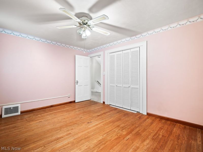 4010 Rosemond Road, Cleveland, OH 44121 Photo 18