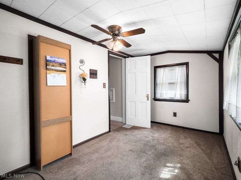 4010 Rosemond Road, Cleveland, OH 44121 Photo 22