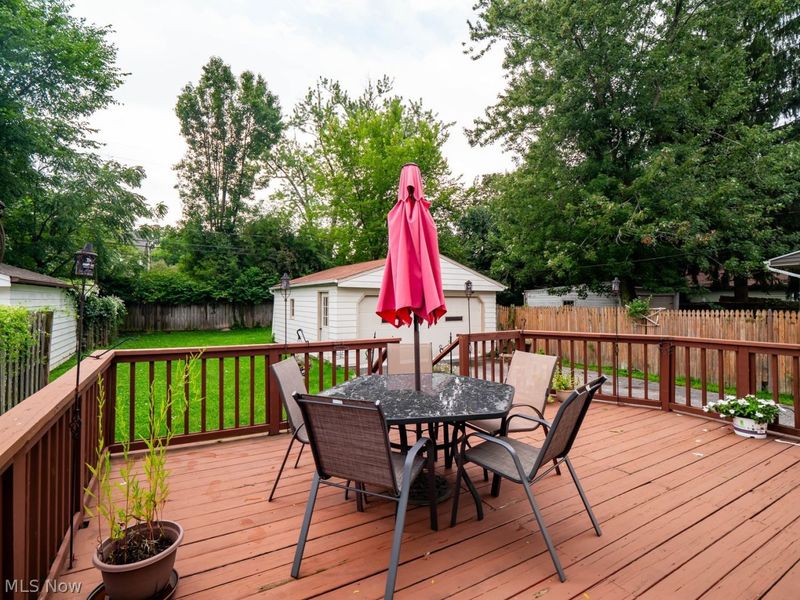 4010 Rosemond Road, Cleveland, OH 44121 Photo 27