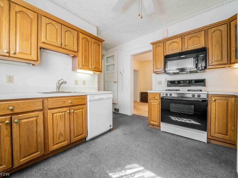 1489 Rockway Avenue, Lakewood, OH 44107 Photo 7