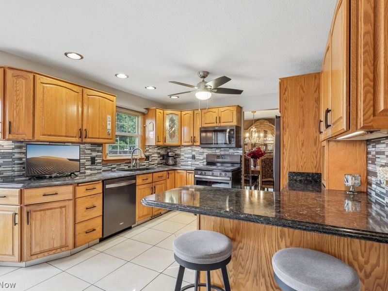 6723 Appleridge Circle, Boardman, OH 44512 Photo 13
