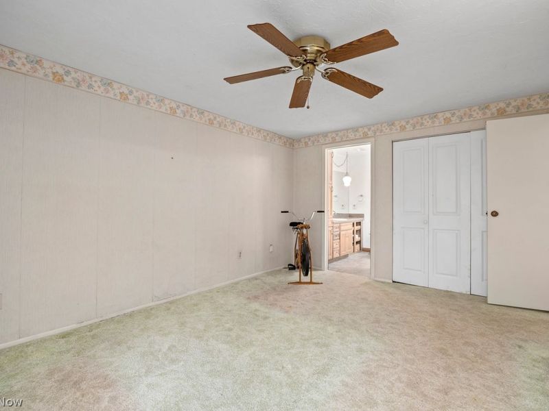 4723 Greenbriar Lane, Lorain, OH 44053 Photo 24