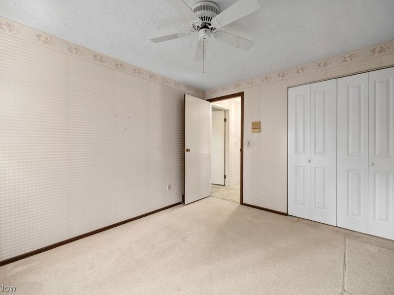 4723 Greenbriar Lane, Lorain, OH 44053 Photo 32