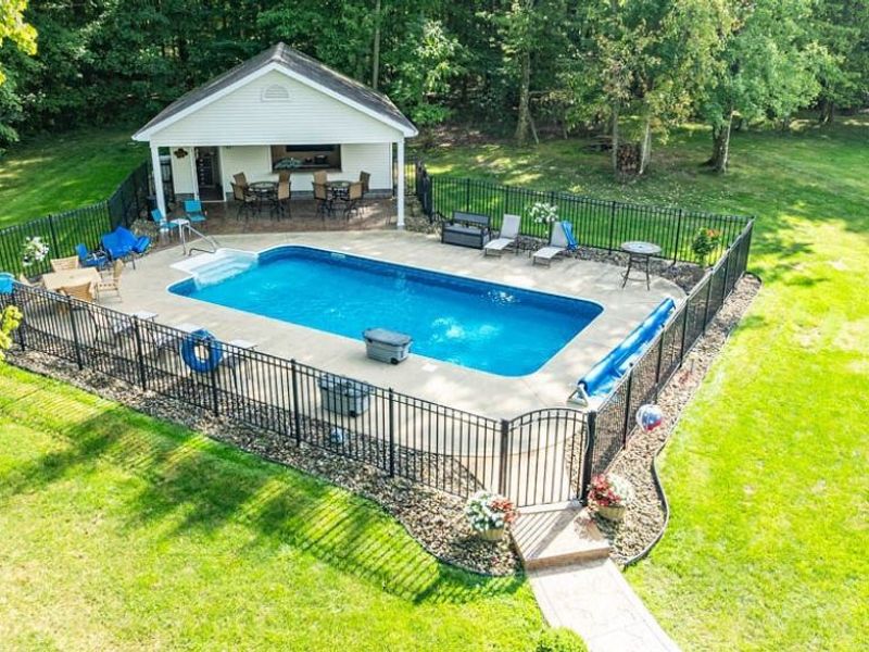5905 Caymen Court, Canfield, OH 44406 Photo 3