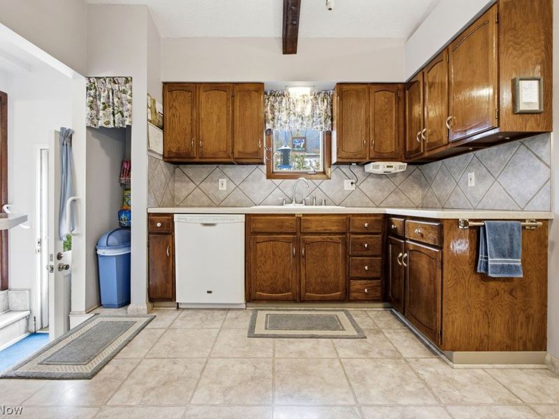 1347 Francis Court, South Euclid, OH 44121 Photo 11