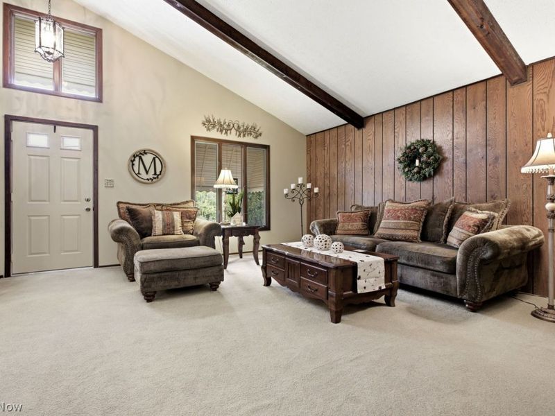 1347 Francis Court, South Euclid, OH 44121 Photo 3