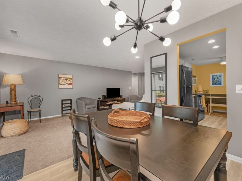 2021 King James Park, Unit 115, Westlake, OH 44145 Photo 13