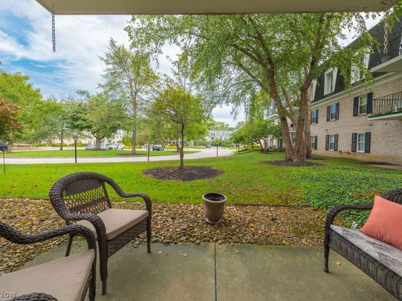 2021 King James Park, Unit 115, Westlake, OH 44145 Photo 33