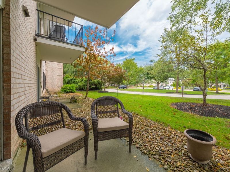 2021 King James Park, Unit 115, Westlake, OH 44145 Photo 34