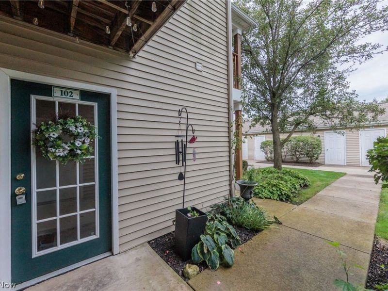 28340 Center Ridge Road, Unit 102, Westlake, OH 44145 Photo 3