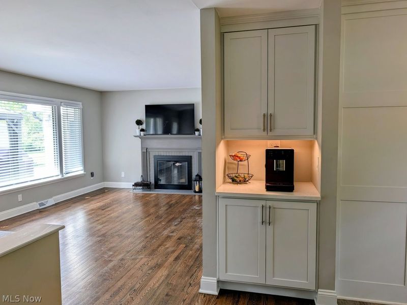 17826 Kingswood Drive, Chagrin Falls, OH 44023 Photo 6