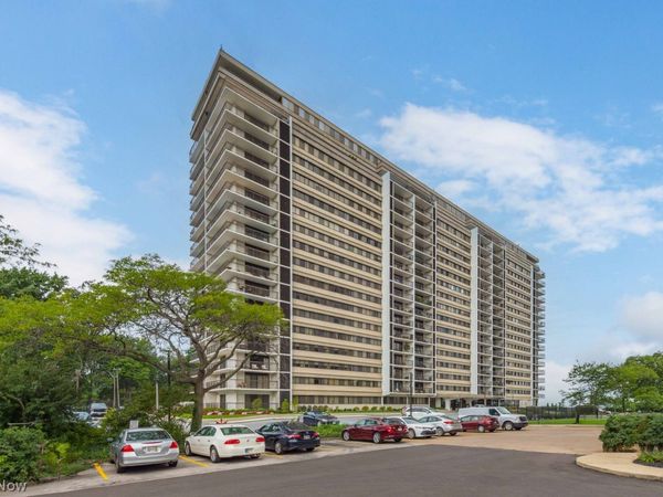 12550 Lake Avenue , Unit 1510, Lakewood, OH 44107