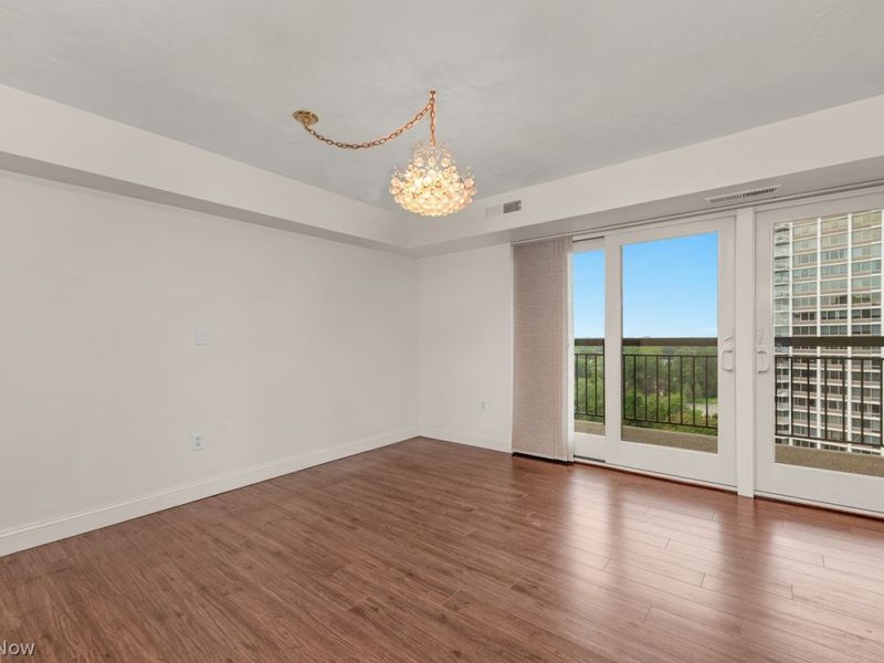 12550 Lake Avenue, Unit 1510, Lakewood, OH 44107 Photo 14