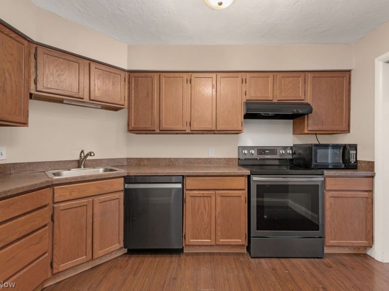 12550 Lake Avenue, Unit 1510, Lakewood, OH 44107 Photo 18