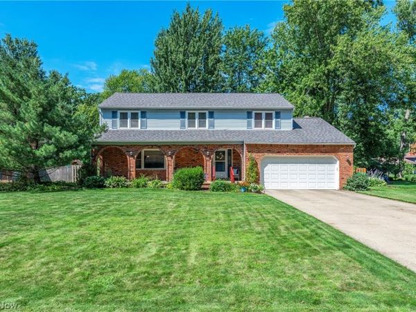 8380 Paddock Court , Mentor, OH 44060