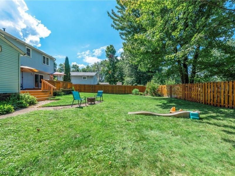 8380 Paddock Court, Mentor, OH 44060 Photo 3