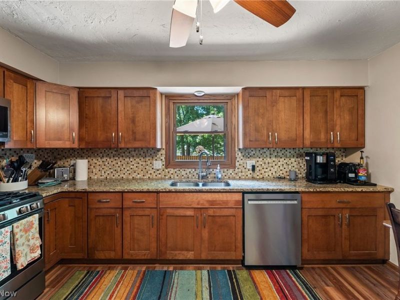 8380 Paddock Court, Mentor, OH 44060 Photo 30