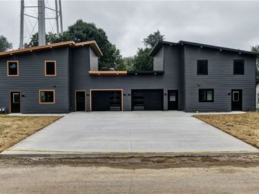 206 Tower Street SW, Beach City, OH 44608
