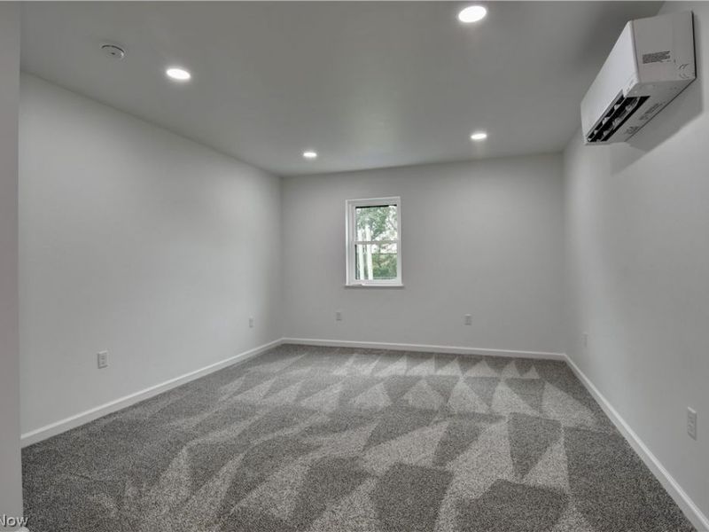 206 Tower Street SW, Beach City, OH 44608 Photo 11