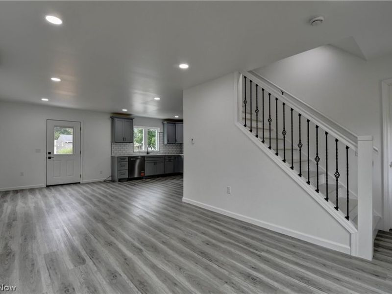 206 Tower Street SW, Beach City, OH 44608 Photo 33