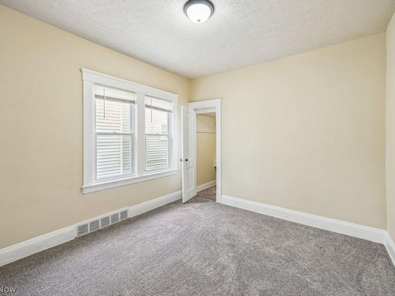9606 Adams Avenue, Cleveland, OH 44108 Photo 11