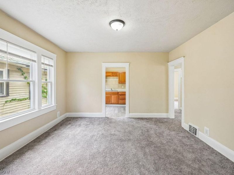9606 Adams Avenue, Cleveland, OH 44108 Photo 23