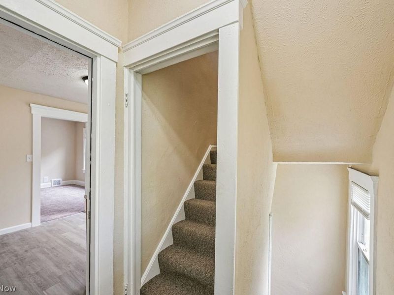 9606 Adams Avenue, Cleveland, OH 44108 Photo 37