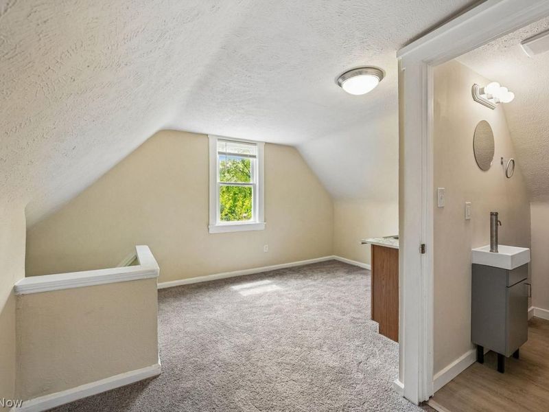 9606 Adams Avenue, Cleveland, OH 44108 Photo 43