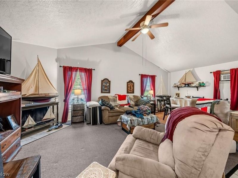 1020 Hamlin Drive, Ashtabula, OH 44004 Photo 9