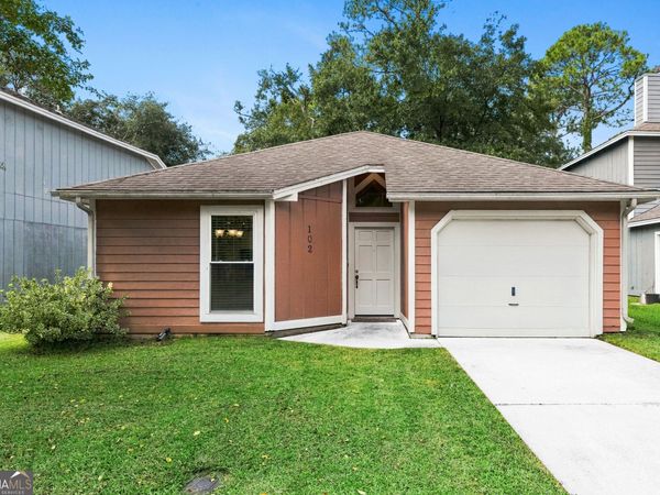 102 Millers Trace Drive, St. Marys, GA 31558
