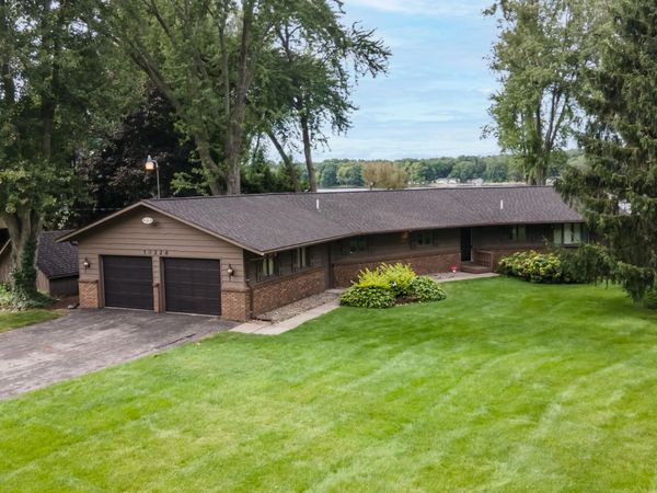 10226 Tomkinson Drive, Scotts, MI 49088
