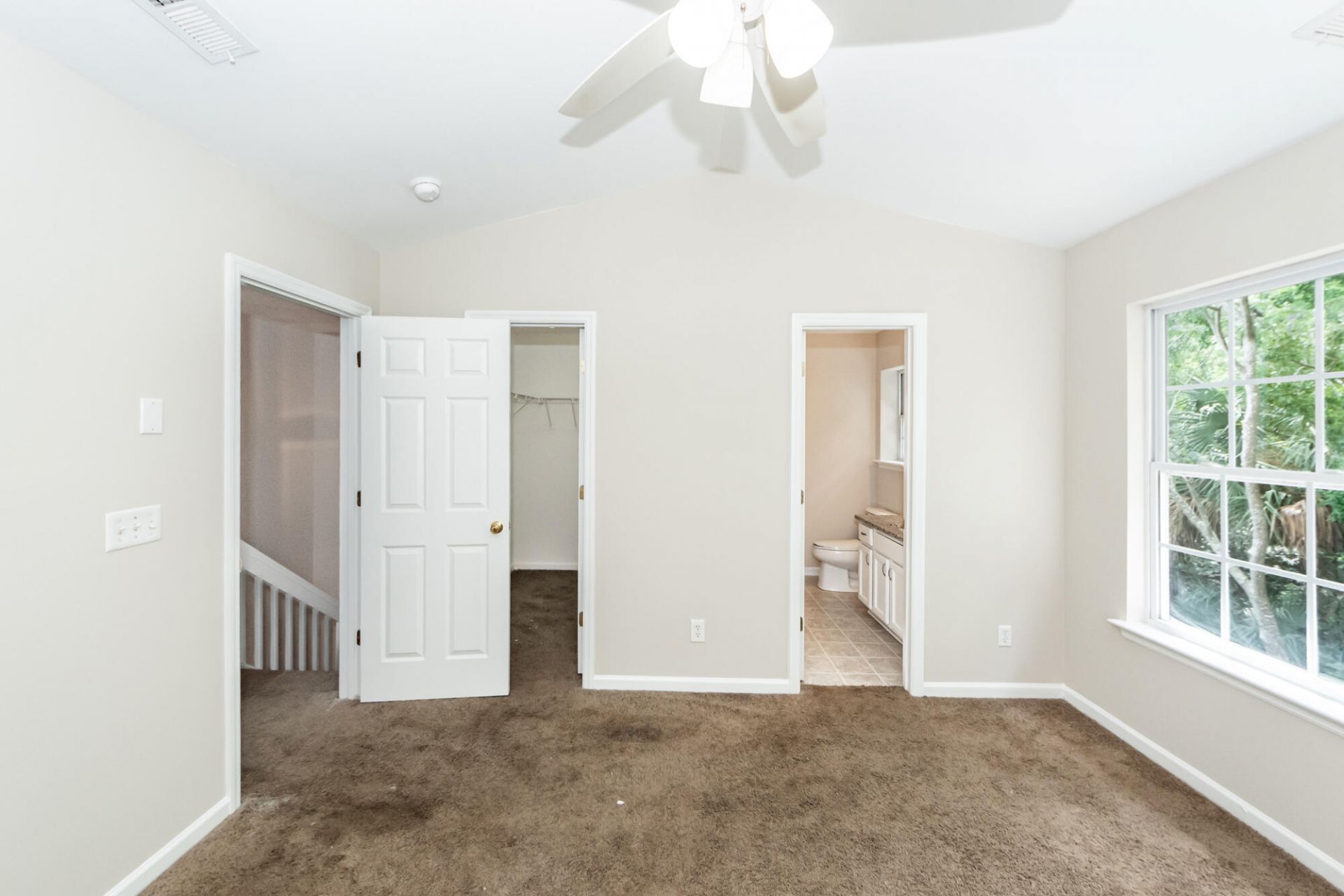 359 Kelsey Boulevard Photo 27