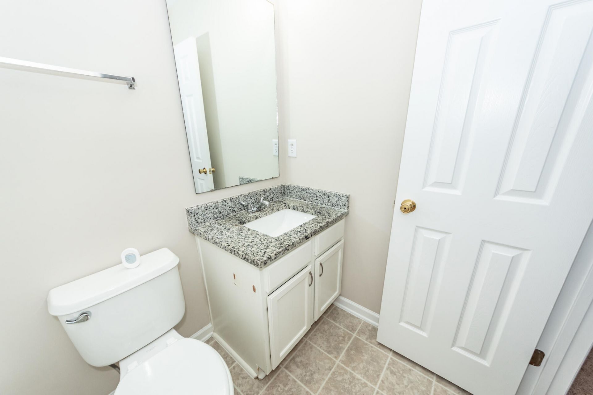 359 Kelsey Boulevard Photo 32