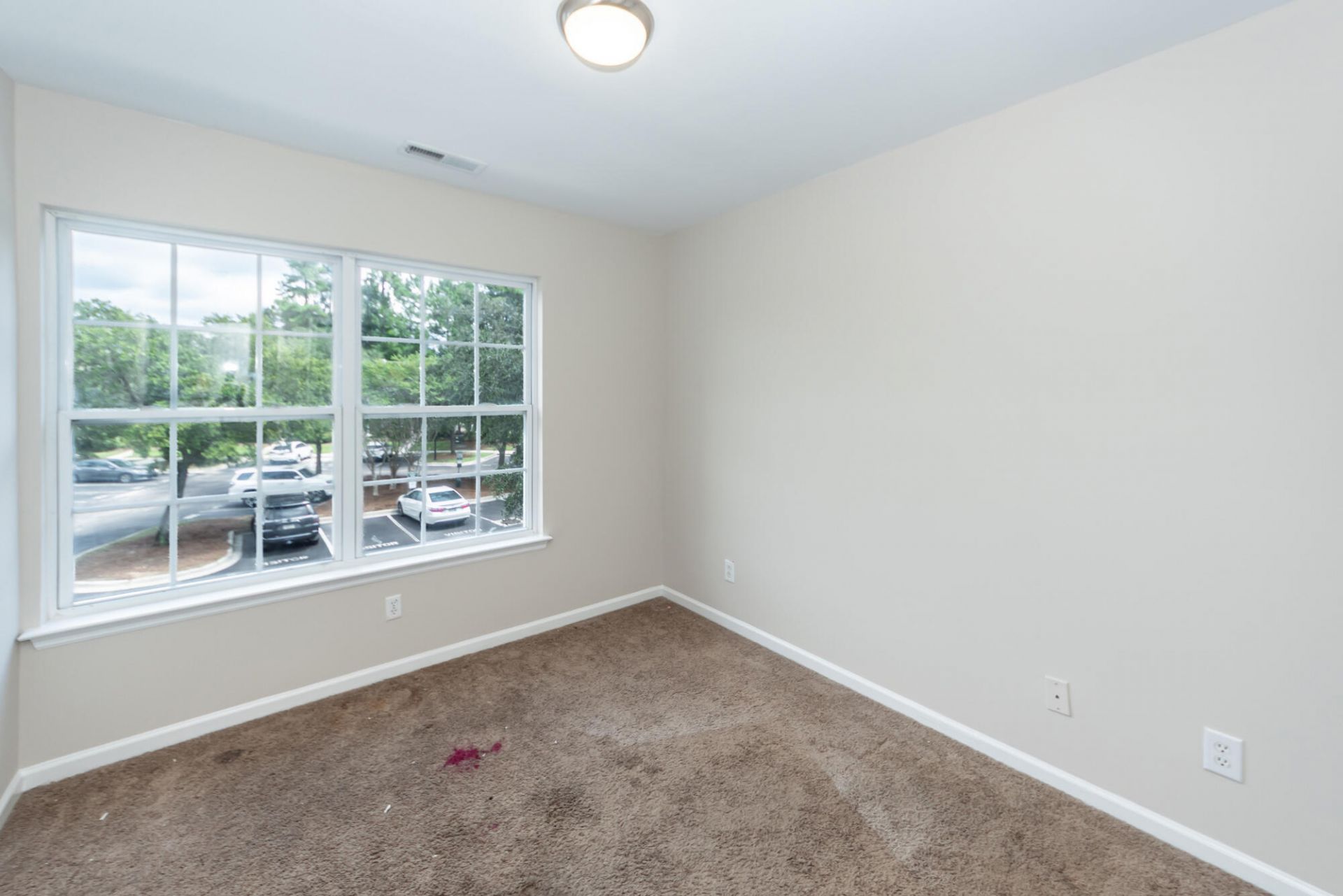 359 Kelsey Boulevard Photo 37