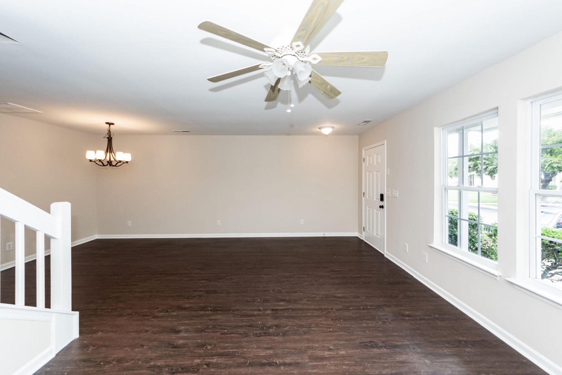 359 Kelsey Boulevard Photo 8