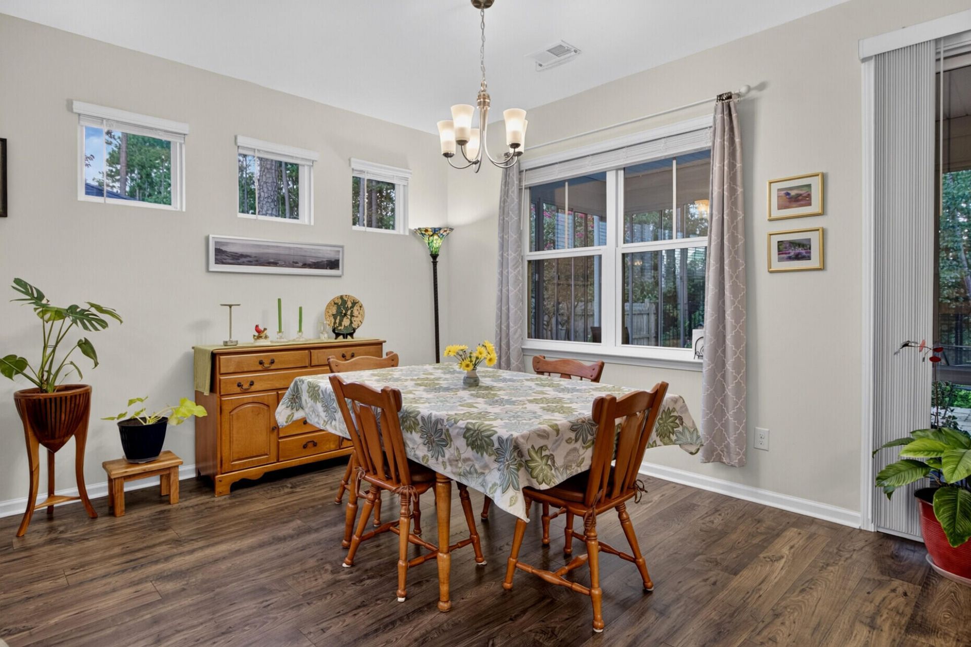 628 Kilarney Road Photo 11