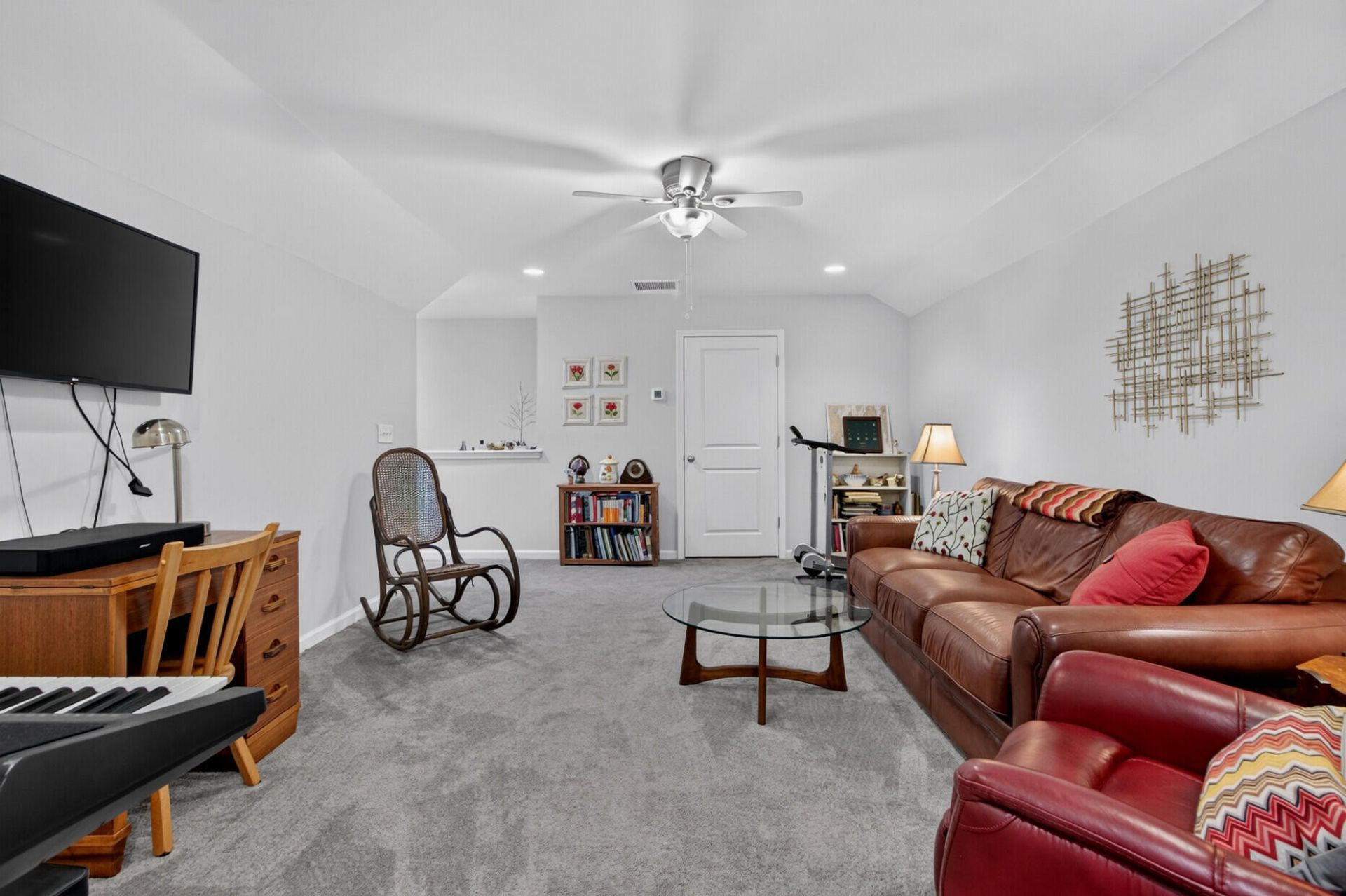 628 Kilarney Road Photo 23